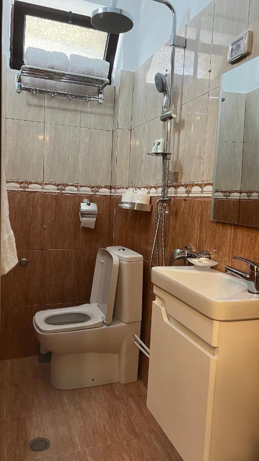 Sael Apartments Shkodër Екстериор снимка